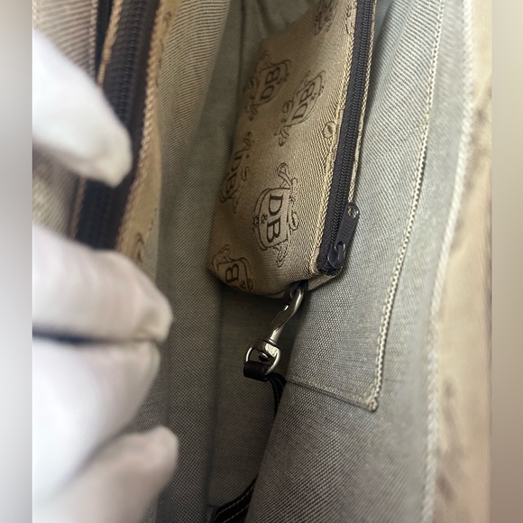 Dooney and Bourke Large shoulder bag - Picture 3 of 17